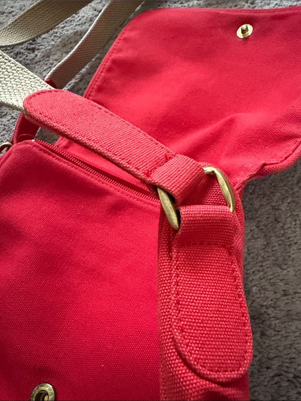 Red Canvas Crossbody Bag with Beige Strap - Picture 10 of 11